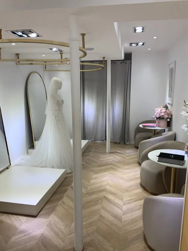 essayage robe mariee privatise saint germain en laye apmparis.webp 768x1024.jpeg